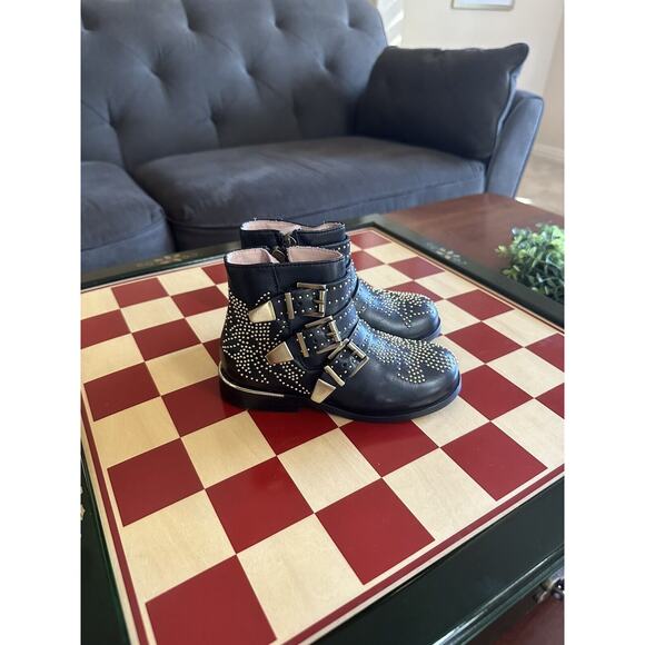 New Chloe Iconic Susanna Leather Studded Boot, Black/Silver Studs, Child US 10 - Picture 3 of 7